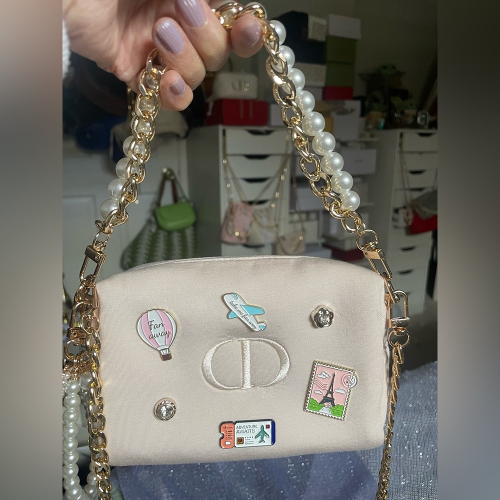 Authentic DIOR Pouch - Picture 3 of 5